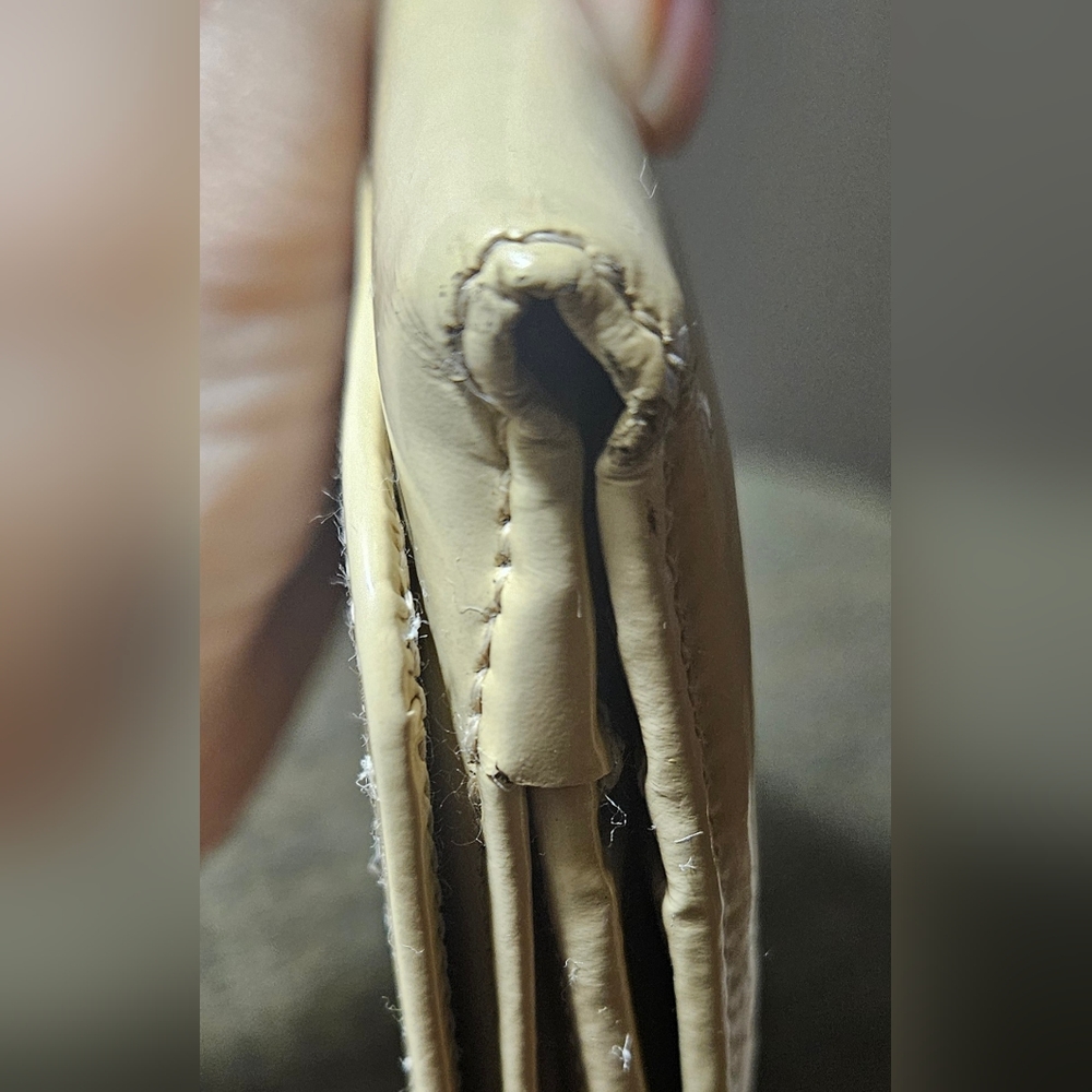 Gucci Tom Ford era patent compact wallet - Picture 14 of 14